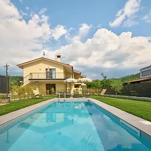 Leti Apartment